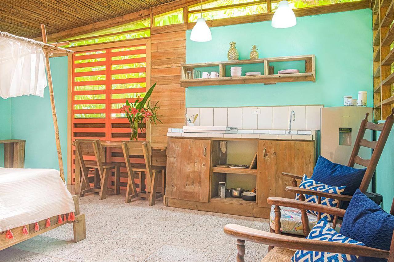 Bee Happy Studio Cahuita Εξωτερικό φωτογραφία